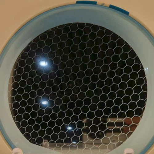 Dotslaser sedang meneliti dalam bidang pemprosesan mikro dengan laser ultrafast